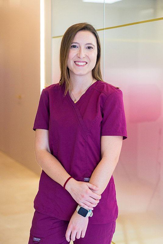 luciagil-clinica-dental-valencia-estetica-dental-dtra-marta-jordan